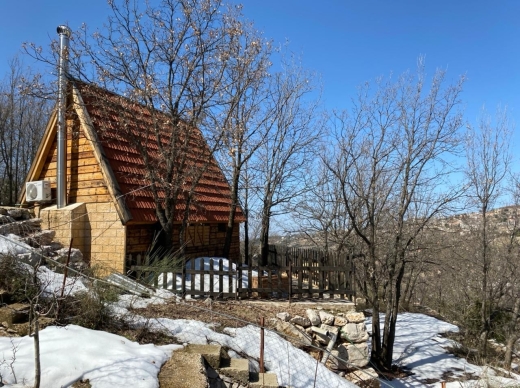 1315 Sqm Land for Sale Including Chalet in Kfarzebian