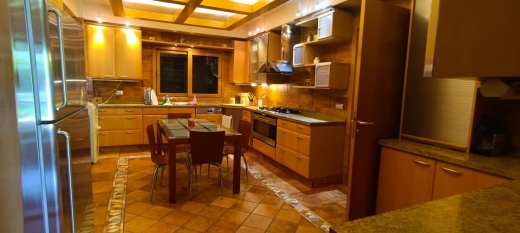 A Unique Prestigious Furnished Villa With Garden for Sale in Faqra Club — 12
