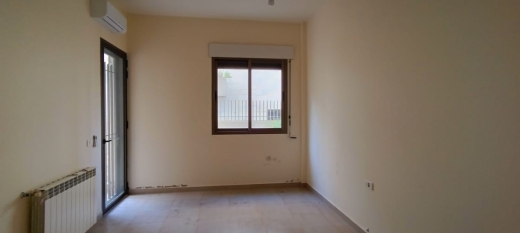 Spacious Apartment with Garden for Sale in Kfarhbeib — 4