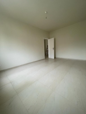 4-Room Office for Sale In Fatqa — 3