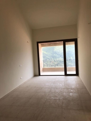 An Amazing Villa With View & Terrace For Sale In Fatqa — 13