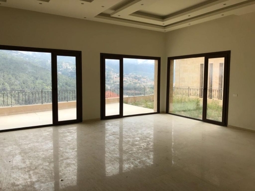 An Amazing Villa With View & Terrace For Sale In Fatqa — 2