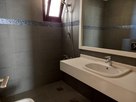 Deluxe Apartment for Sale in a prime location of Haret Sakher — 6