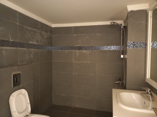 Deluxe Apartment with Terrace for Sale in Prime Location of Haret Sakher — 8