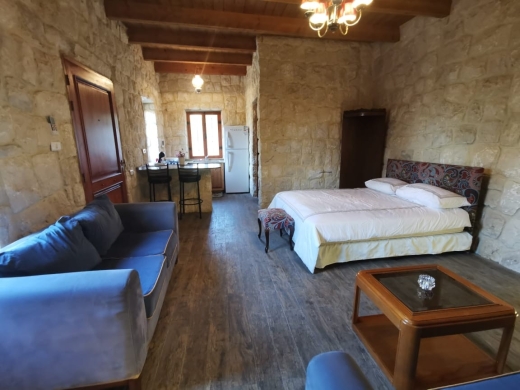 Traditional Building for Sale in Fatqa with a Big Garden — 25