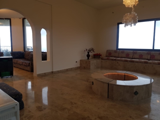 Traditional Building for Sale in Fatqa with a Big Garden — 10