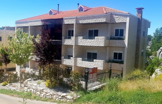 Building for Sale in Faytroun in a calm Area — 9