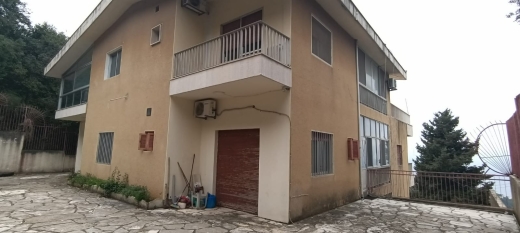 Villa With Open View for Sale in Kfour — 3