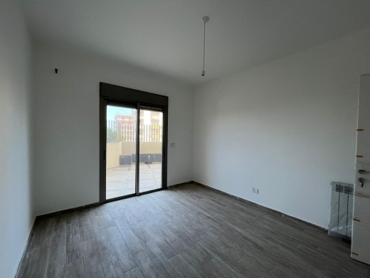 High-End Apartment for Sale in Haret Sakhr with Big Terrace — 10