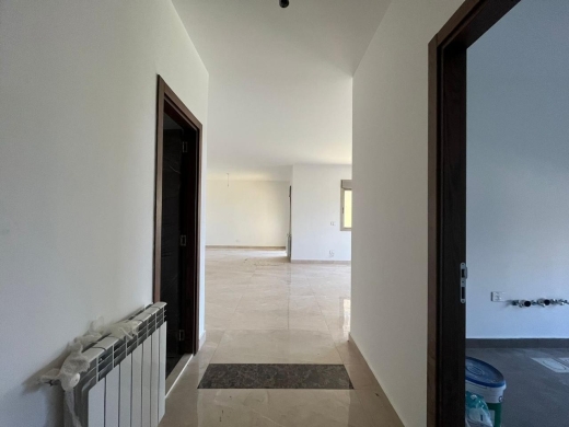 High-End Apartment for Sale in Haret Sakhr with Big Terrace — 6