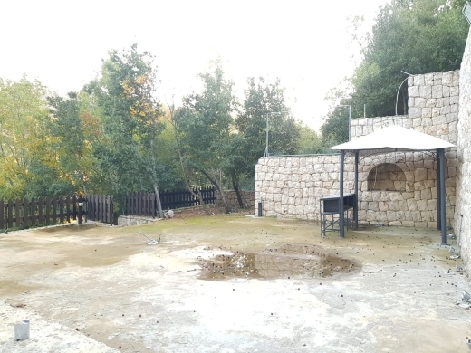 A Partly Finished Stand-Alone House with a Land for Sale in Chahtoul — 6