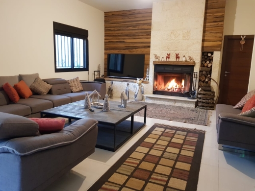 A Partly Finished Stand-Alone House with a Land for Sale in Chahtoul — 7