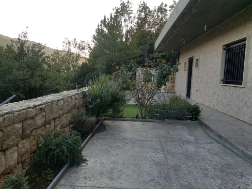 A Partly Finished Stand-Alone House with a Land for Sale in Chahtoul — 10