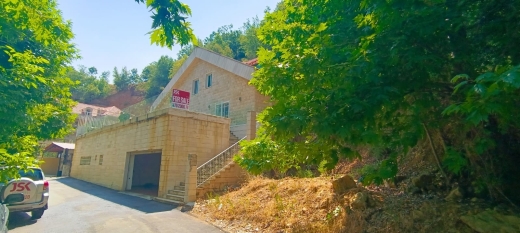Triplex Villa for Sale in Kfarzebian Village with Garden — 2