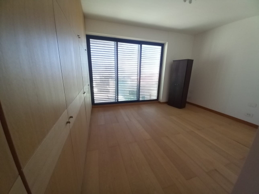 Spacious High-End Finishing Apartment For Sale in Prime Location of Adma — 8