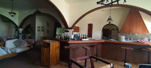 Hotel For Sale In Azra- Needs Renovation — 3