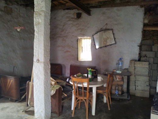 Land With An Old House For Sale in Ghazir — 4