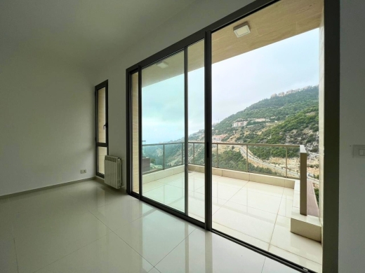 Apartment for Sale In A Calm Area in Adma