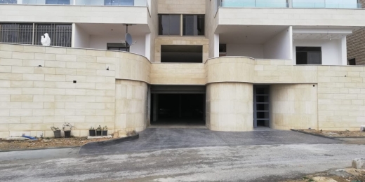 Cozy Apartment with Garden For Sale in Douar — 4