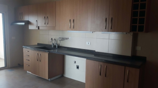 275 sqm Spacious Apartment For Sale in Ain Aar with a splendid view — 12