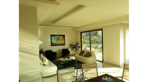 Beautiful & Spacious High-End Flat For Sale in Mtayleb With Terrace — 3