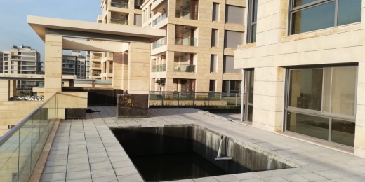 Luxurious & Elegant Apartment for Sale in Dbayeh Water Front with A Private Pool — 11