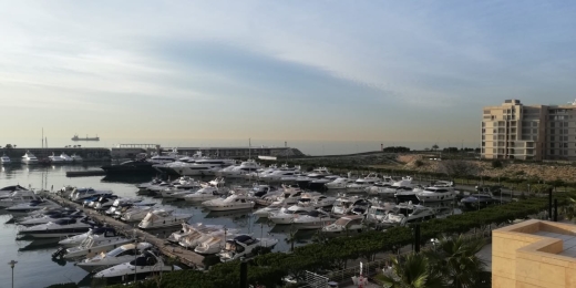 Luxurious & Elegant Apartment for Sale in Dbayeh Water Front with A Private Pool — 12