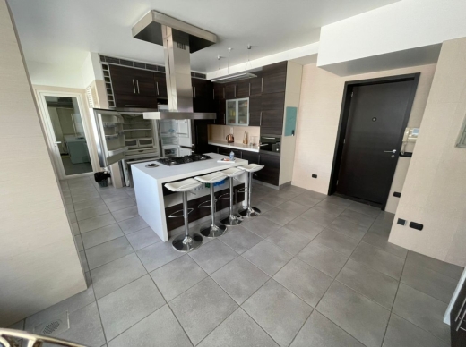 Beautiful & spacious high-end apartment for sale in Mtayleb — 2