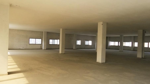 Open Space Office For Sale in Dora