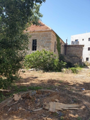Land With Traditional House for Sale in Dhour Choueir — 2
