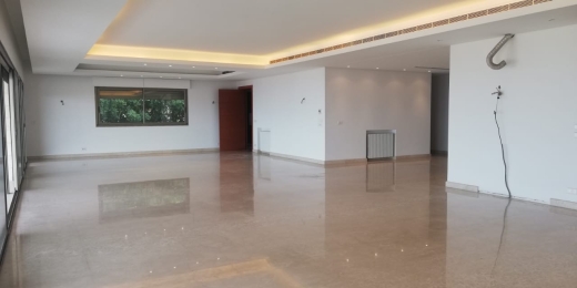 Spacious Apartment for Sale in a classy area of Dik El Mehdi with splendid view — 6