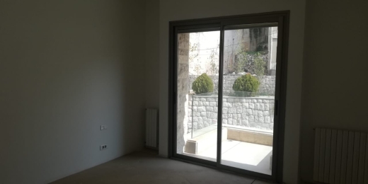 Spacious Apartment for Sale in a classy area of Dik El Mehdi with splendid view — 4