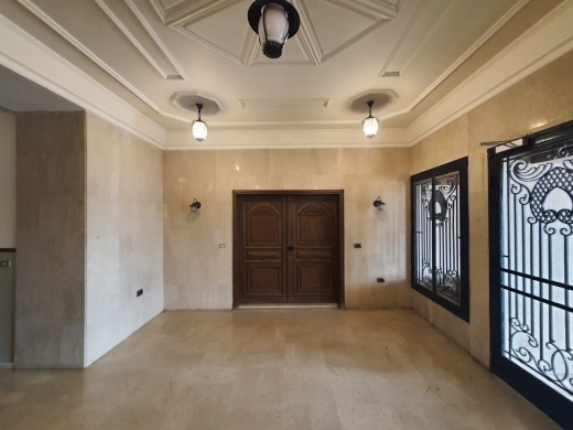 Spacious Office for Sale in Mansourieh