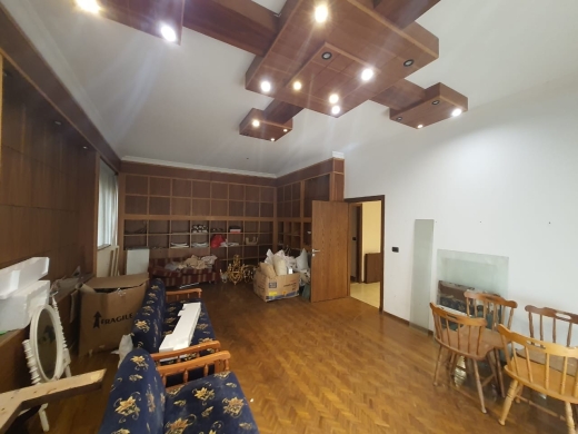 180 SQM Office for Sale in Mansourieh — 2