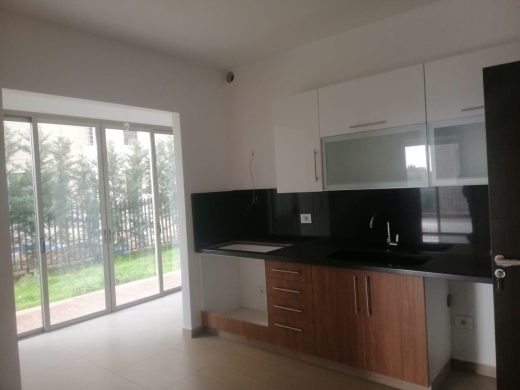 Super Deluxe Apartment for Sale with terrace in MonteVerde