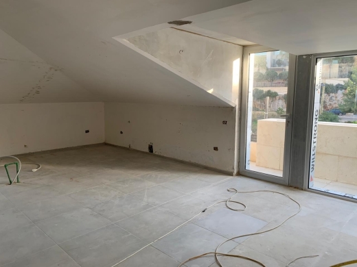 Spacious Duplex With Terrace for Sale In Monteverde — 4