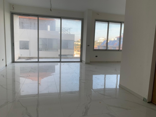 Spacious Apartment With Garden for Sale In Monteverde