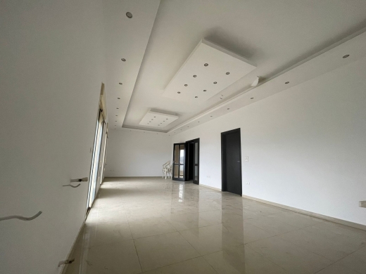 Spacious Duplex With Roof And Terrace for Sale In Baabdat