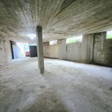 An Open Space Warehouse for Sale In Mazraat Yachouh — 3