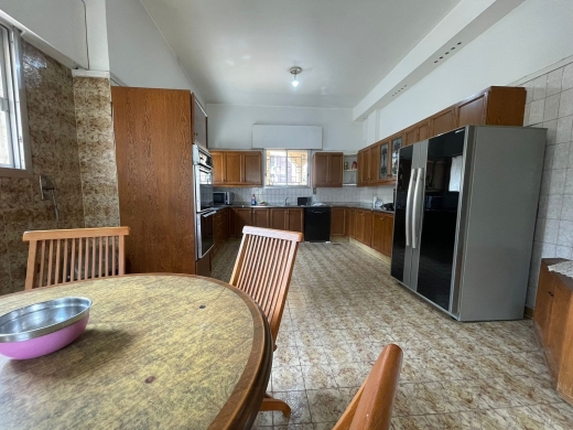 A Traditional Old House With Garden for Sale In Mansourieh — 6