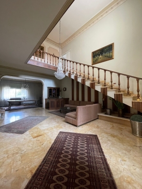 A Traditional Old House With Garden for Sale In Mansourieh — 5