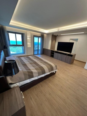 Spacious Luxurious Modern Apartment With Great Sea View for Sale In Dbayeh — 6