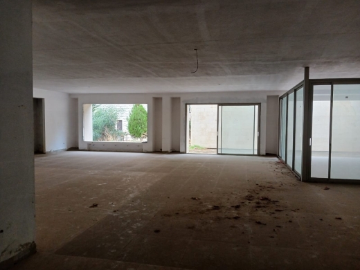 Luxurious Apartment For Sale in Rabieh With high-End Specifications — 8