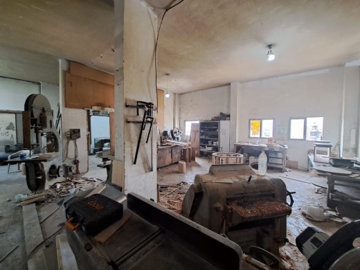 Open Space Industrial Grade 1 Factory for Sale In A Good Location In Bouchrieh