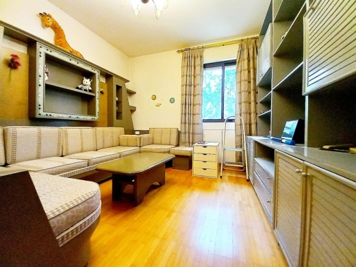 Spacious Apartment for Sale In Mtayleb — 8
