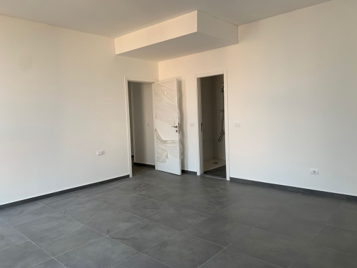 Apartment With A Large Garden for Sale In A Gated Community In Beit Meri — 6
