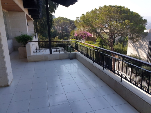 Spacious Villa for Sale in Monteverde surrounded by pine forest — 5