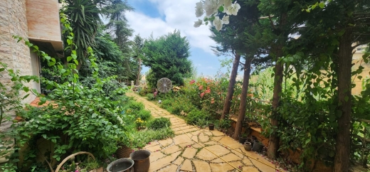 Spacious Sublime Villa With Garden For Sale In Mansourieh — 12