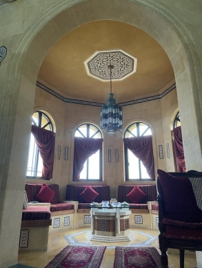 Unique & High-End Villa With Stunning View for Sale In Qornet El Hamra — 13