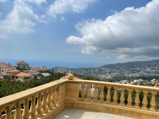 Unique & High-End Villa With Stunning View for Sale In Qornet El Hamra — 14